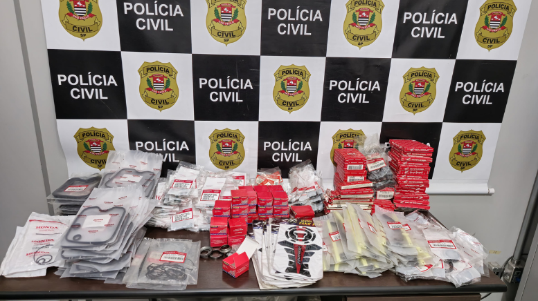 DIG de Americana apreende peças automotivas falsificadas em loja de Sumaré (Foto: Polícia Civil)