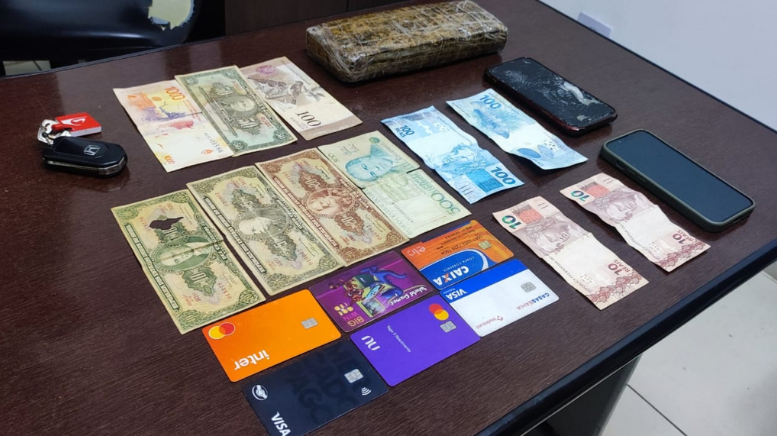 BAEP intercepta carro com maconha na zona rural de Sumaré durante patrulhamento (Foto: 10º BAEP)
