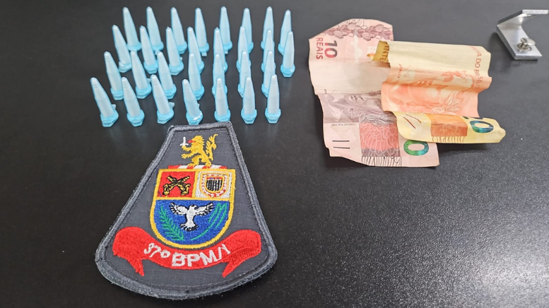 Polícia Militar prende homem por tráfico de drogas em Rio Claro (Foto: 7º BPM/I)