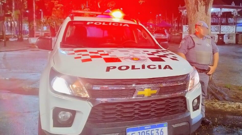 Polícia Militar prende dois homens por tráfico de drogas em Rio Claro (Foto: 37º BPM/I)