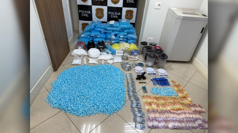 Polícia Civil apreende mais de 12 kg de cocaína em laboratório do tráfico em Rio Claro (Foto: Polícia Civil)