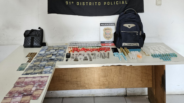 Polícia Civil prende traficante com drogas sintéticas na Favela da Linha, em São Paulo (Foto: Polícia Civil)