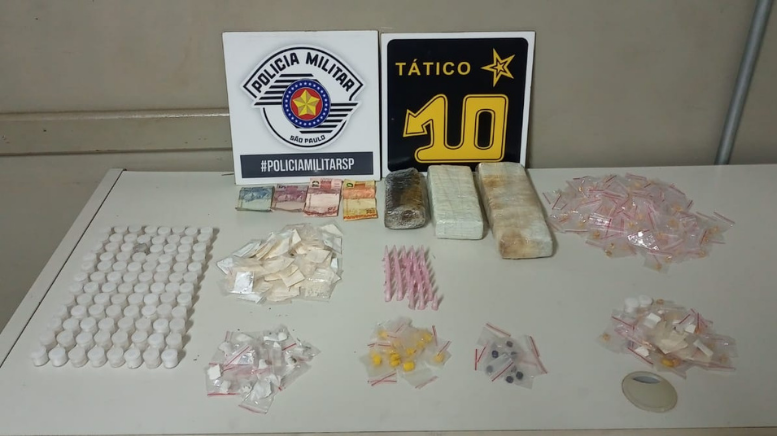 Força Tática prende gerente do tráfico com grande quantidade de drogas em Piracicaba (Foto: 10º BPM/I)