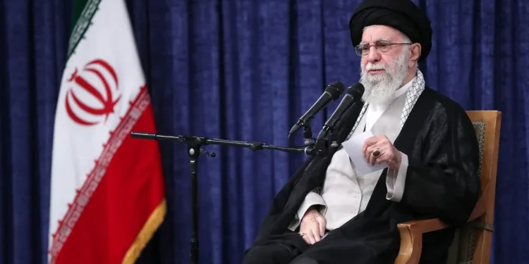Ali Khamenei em Teerã
