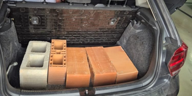 Polícia Civil prende homem que furtava rodas de carros em estacionamentos de aeroportos de SP