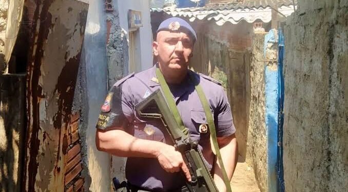Imagem do coronel Sabino, alvo de críticas a coronel Sabino, mas reconhecido pelo pulso firme no combate ao crime no CPI-9.