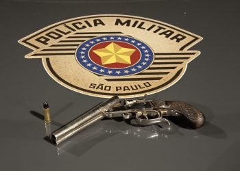 10° BAEP prende jovem por porte ilegal de arma após perseguição no Jardim Maria Luiza em Araras