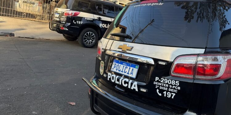 Policiais do Deic de Piracicaba prendem três pessoas por tráfico de drogas em operações distintas