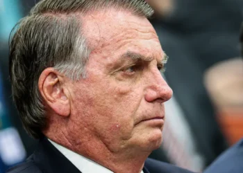 Bolsonaro condenado STF — Jair Bolsonaro no plenário do STF durante a sessão de julgamento.