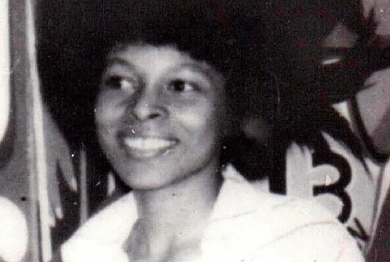 Assata Shakur, ex-integrante dos Panteras Negras, em foto de arquivo pessoal.