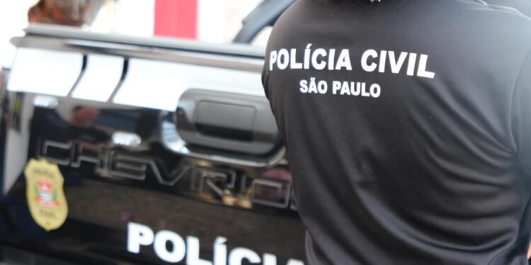 Polícia Civil apreende medicamentos e veículos durante prisão de quadrilha por furto em farmácias na zona leste de São Paulo
