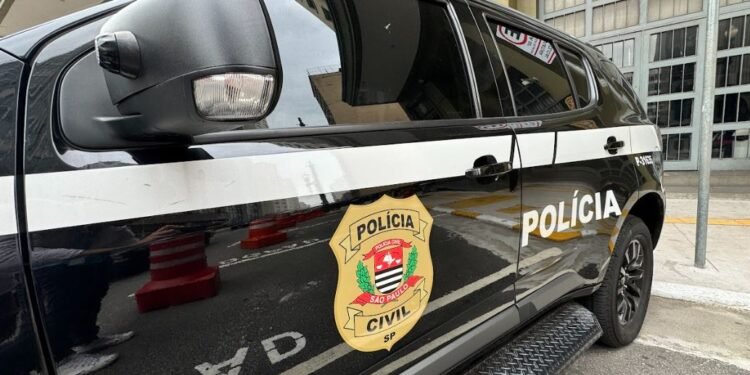 Polícia Civil durante a operação Auditoria que prendeu 16 integrantes de facção criminosa e desarticulou 80 pontos de tráfico de drogas na Grande São Paulo