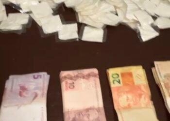 Baep prende criminosos por tráfico de drogas e captura procurado em Sumaré