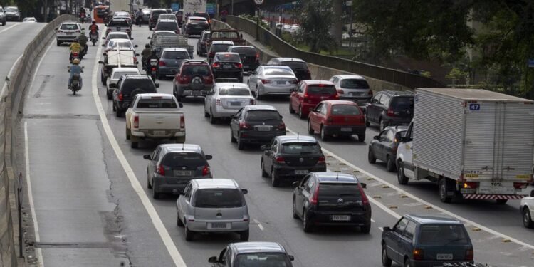 Liberação Instantânea de Veículos do Detran-SP agiliza retirada de carros apreendidos