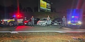 TOR prende três criminosos e carro roubado na Rodovia Dom Pedro I em Valinhos