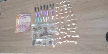 Polícia Militar prende traficante com cocaína, crack e maconha no Jardim dos Lírios em Americana