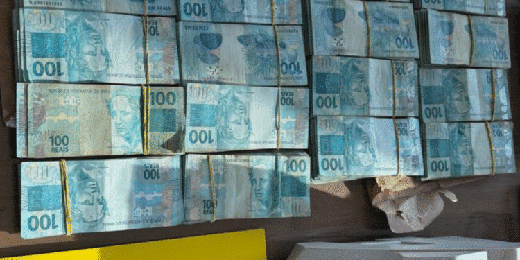 Operação Poço de Lobato do CIRA/SP mira grupo bilionário acusado de fraude fiscal no setor de combustíveis