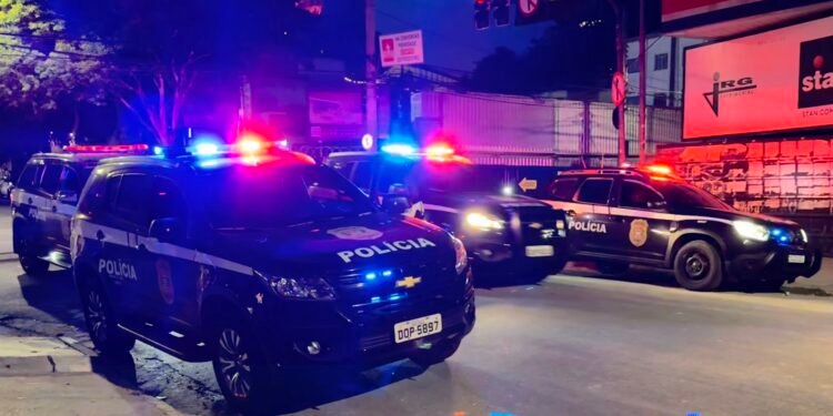 Polícia Civil realiza operação Mobile Strike contra quadrilha de receptação de celulares em São Paulo