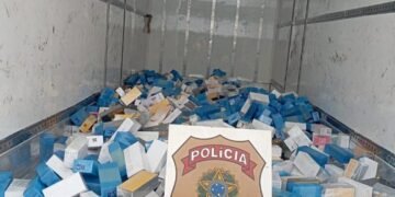 Polícia Federal apreende carregamento de celulares e prende motorista na Raposo Tavares