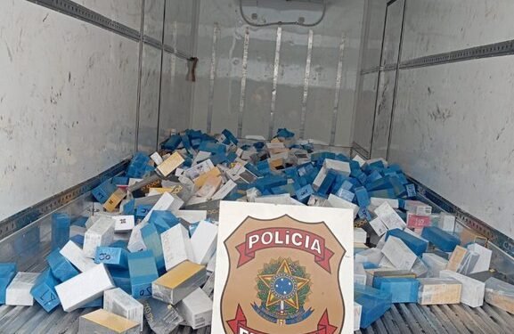 Polícia Federal apreende carregamento de celulares e prende motorista na Raposo Tavares