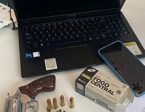 Polícia Federal deflagra Operação Roupa 7 contra contrabando em cidades do interior