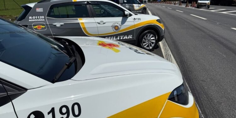 PMR prende brasileira procurada pela Interpol durante operação em Santo André