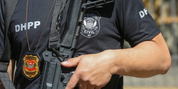 DHPP realiza operação e captura foragidos por homicídio na capital paulista