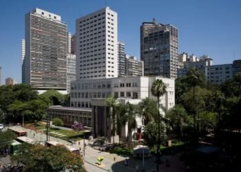 Biblioteca Mário de Andrade, a maior do país, foi alvo de ação criminosa no domingo (7). Crédito: Google Maps