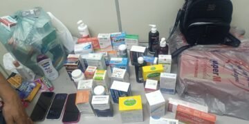 Furto a farmácia termina com três presos