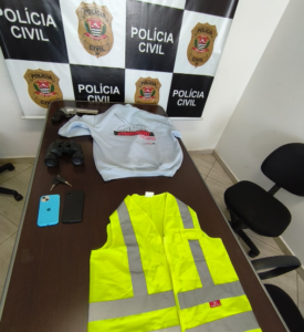 Polícia Civil apreende arma de fogo durante cumprimento de mandado