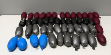 Polícia Militar apreende dry avaliado em R$ 500 mil escondido em moto na SP-225