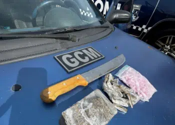 Após fuga, GCM de Piracicaba apreende veículo e drogas