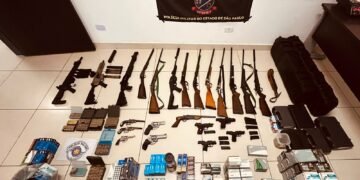 Arsenal de armas é apreendido pela Polícia Militar em área rural de Sumaré
