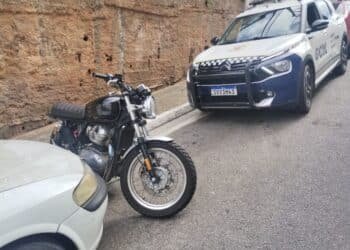 Motocicleta furtada é localizada pela GCM na Brasilândia