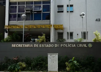 Polícia Civil apreende bombas caseiras e frustra atentado durante manifestação no Rio