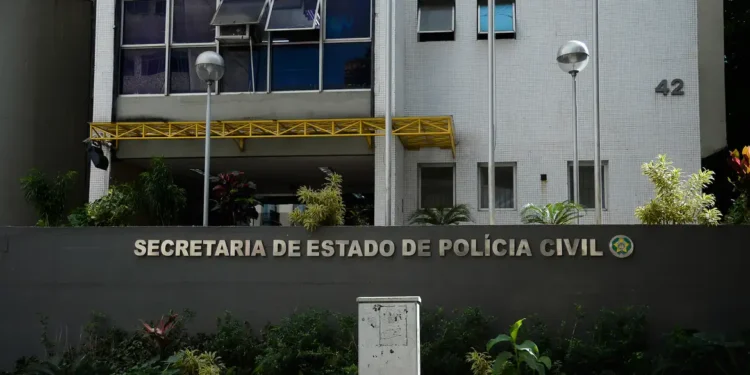 Polícia Civil apreende bombas caseiras e frustra atentado durante manifestação no Rio