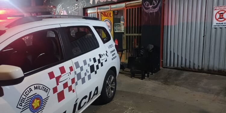 PM faz operação em adega e encontra máquinas caça niquele maconha em Cosmópolis