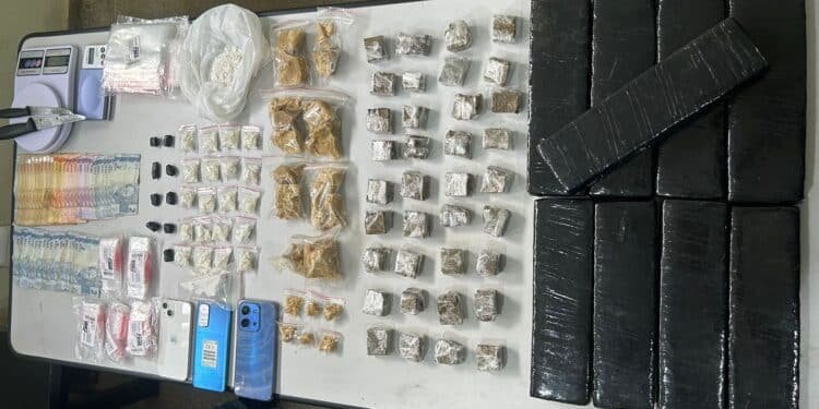 Polícia Militar prende traficante com drogas no Solo Sagrado após fuga