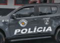 operação Zero Grau contra roubos de motocicletas — #PraCegoVer: policiais militares do BAEP participam de uma operação em área urbana durante o cumprimento de mandados judiciais para combater roubos, furtos e receptação de motocicletas.