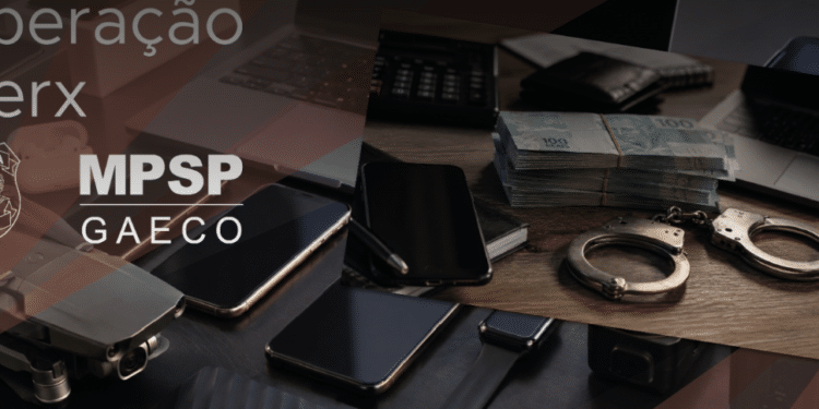 Operação Merx contra corrupção policial #PraCegoVer: agentes durante ação do GAECO e da Corregedoria da Polícia Civil para cumprimento de medidas judiciais relacionadas à investigação.