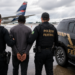 PF prende nigeriano procurado pela Interpol #PraCegoVer: imagem da Polícia Federal relacionada à prisão do estrangeiro extraditado da Costa Rica para o Brasil.