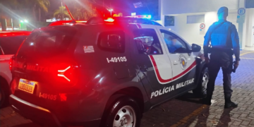 Polícia Militar prende dois por furto de fios de cobre — #PraCegoVer: imagem relacionada à ocorrência atendida pela Polícia Militar em um supermercado de Jundiaí, onde fios de cobre foram recuperados.