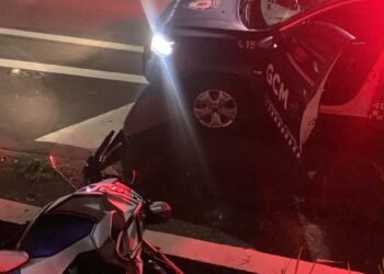 GCM recupera moto roubada no Jardim dos Ipês após fuga em Araras