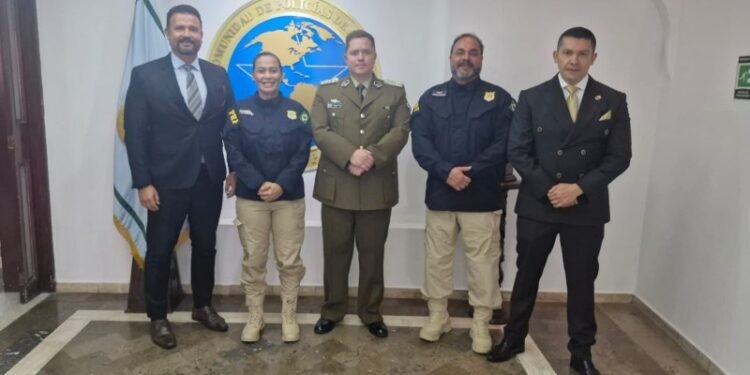 rede internacional para proteger rotas logísticas #PraCegoVer PRF lidera criação de rede internacional