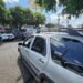 três suspeitos por homicídio em Fronteira #PraCegoVer imagem mostra área policial com viatura e isolamento, representando a prisão de suspeitos após homicídio em bar